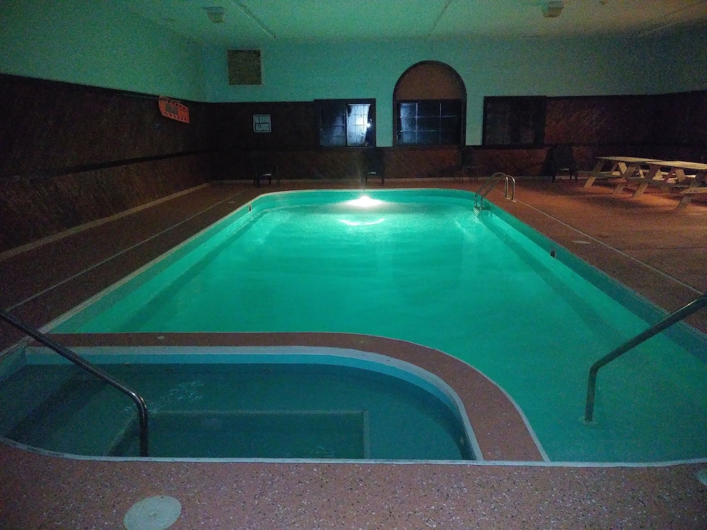 Super 8 by Wyndham Portsmouth 24/38