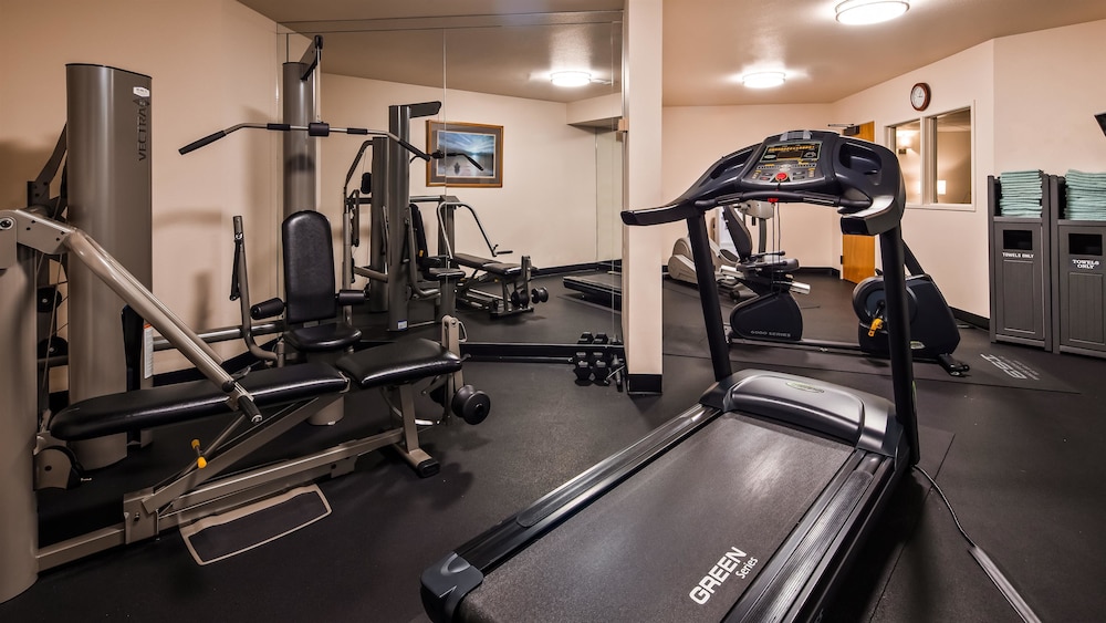 Best Western Plus Edmonds Harbor Inn 23/40