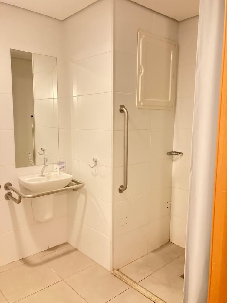 Stop Inn Antonio Carlos 36/38
