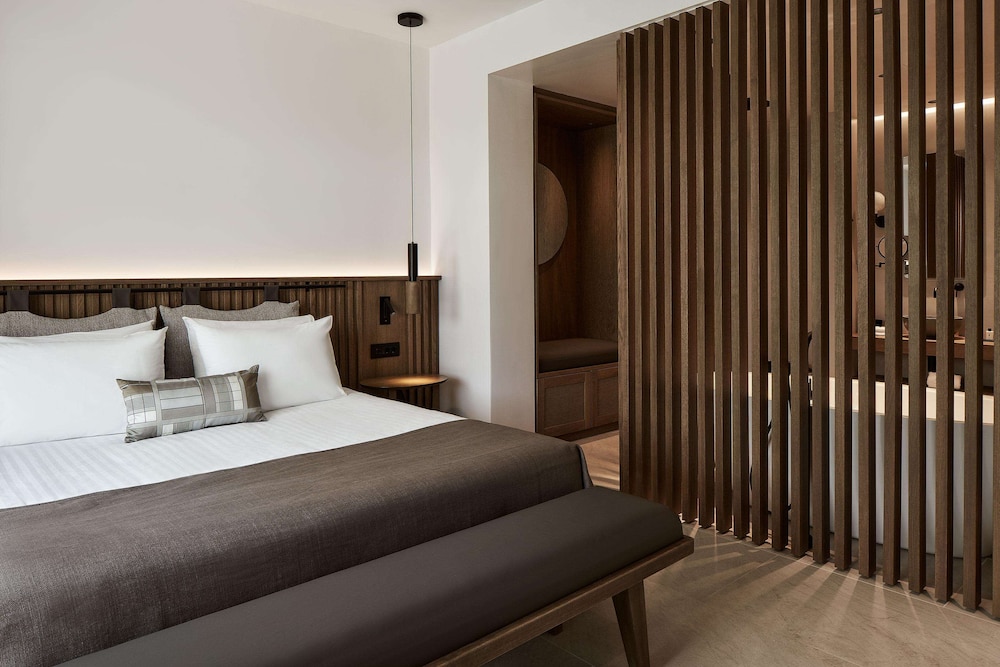 The Olivar Suites 11/50