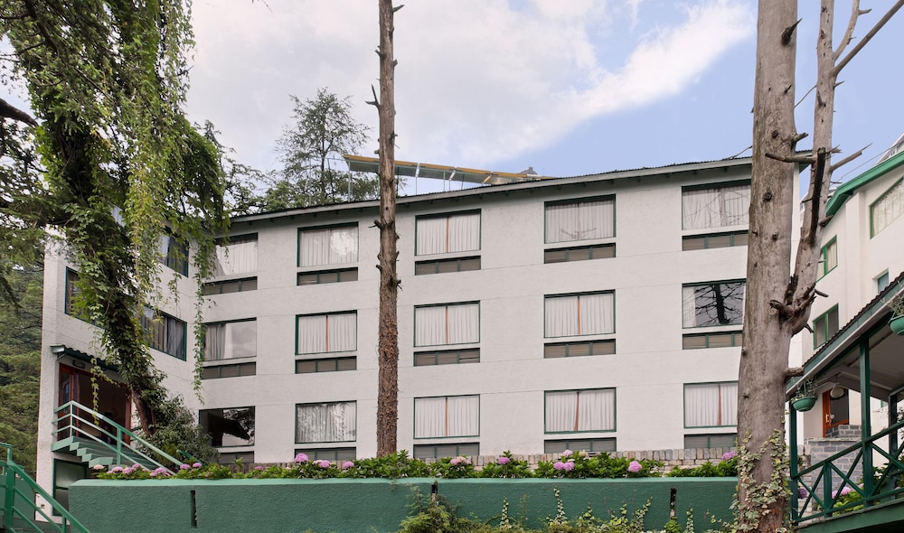 Honeymoon Inn 4/53