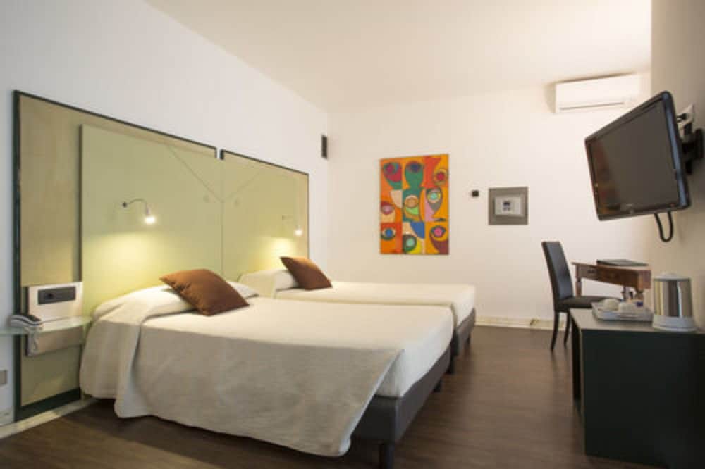 STANDARD, TWIN BEDS