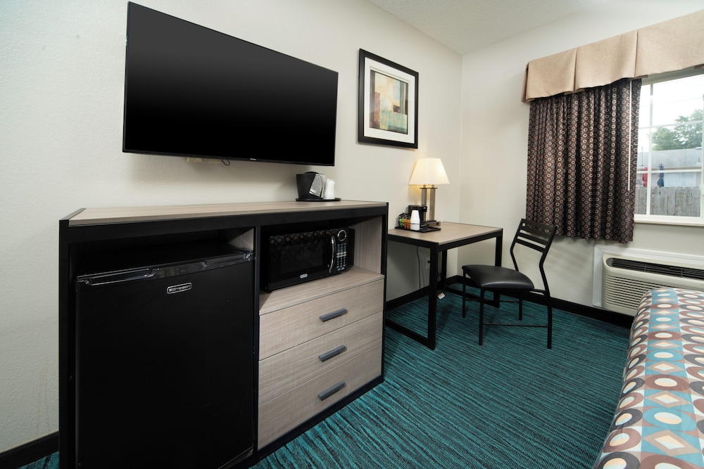 Countryside Inn Suites Fremont 39/45