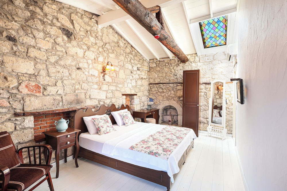 Alacati Eski Ev Hotel 17/38
