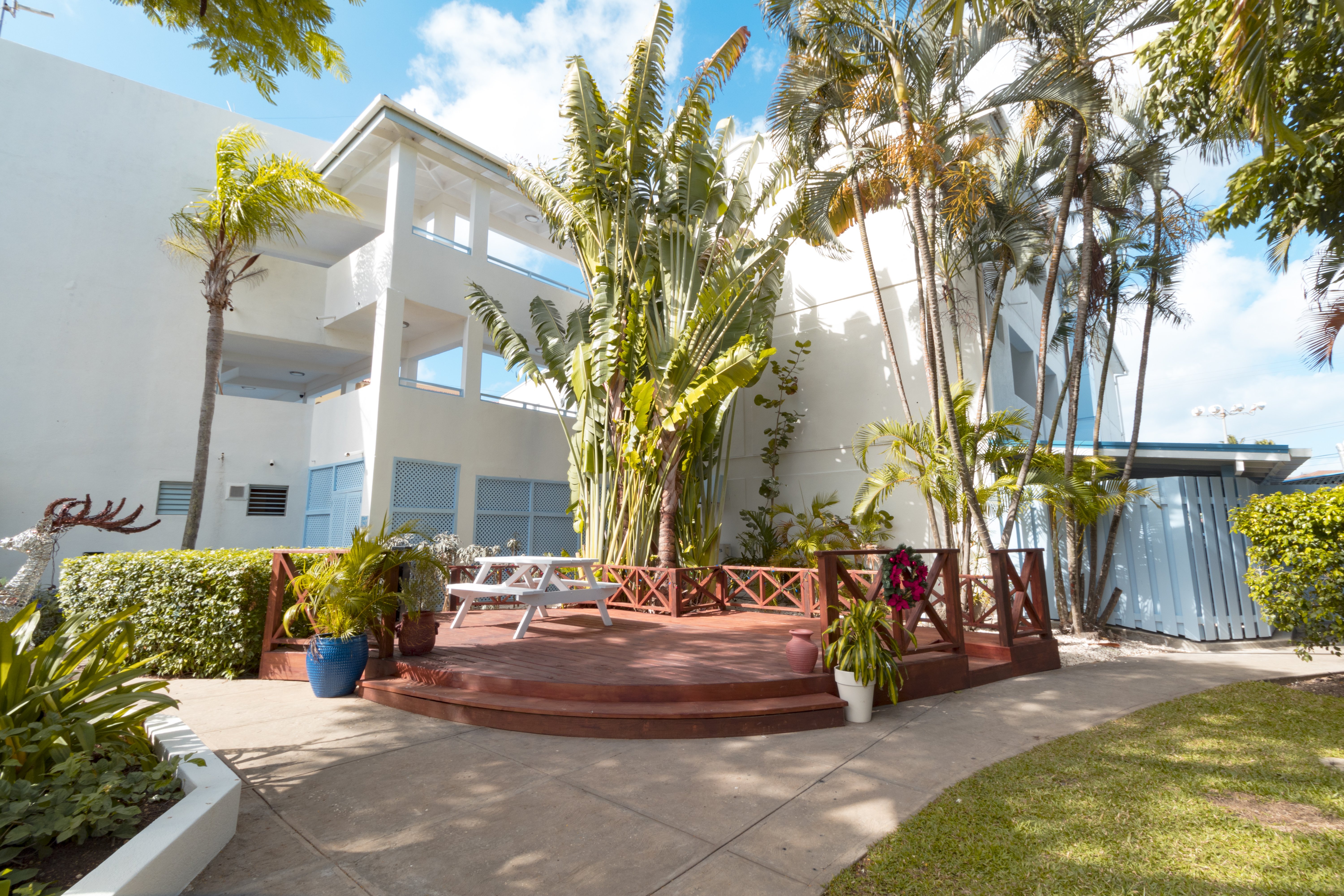 Time Out Hotel Barbados 46/50