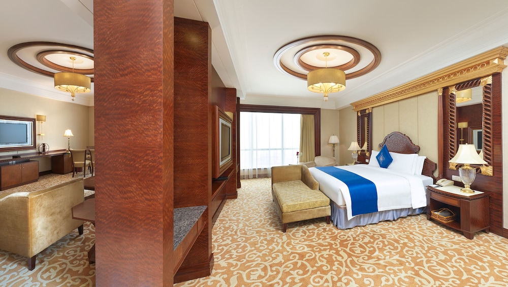 Regal Palace Hotel 12/51