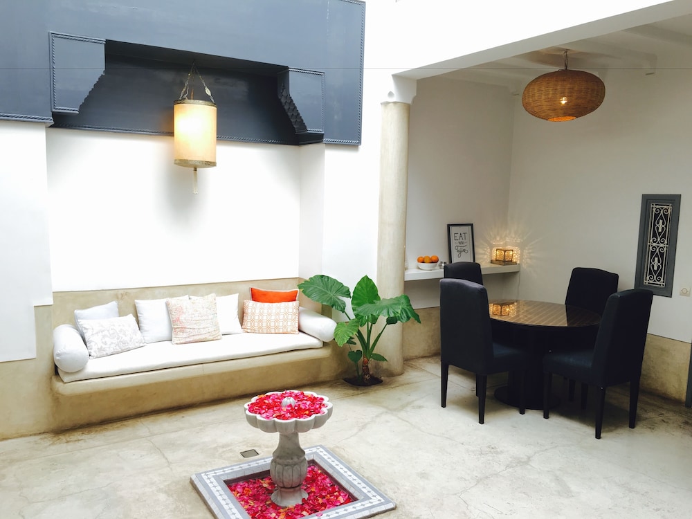Riad Tawargit 31/50