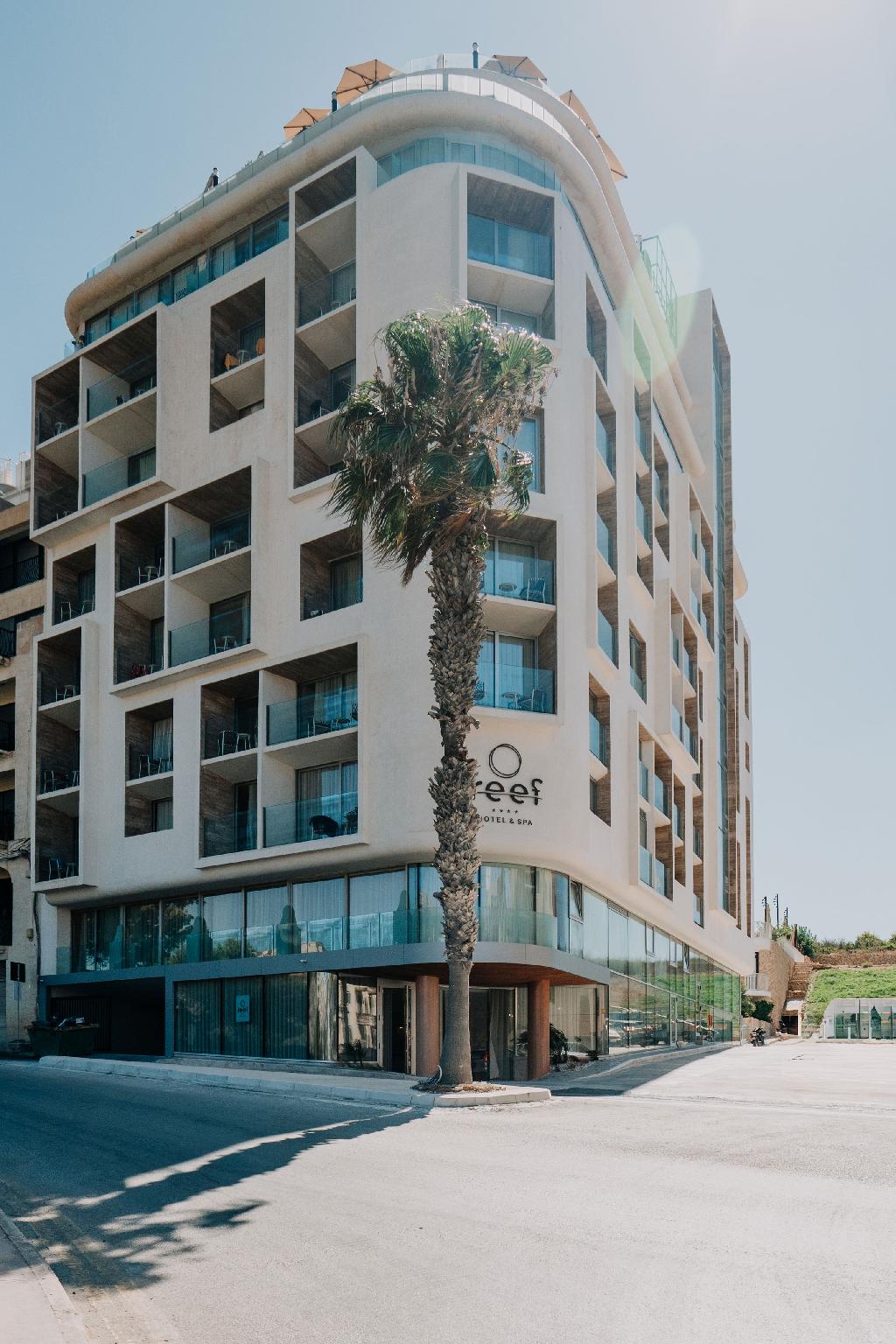 Reef Hotel & Spa in BUGIBBA