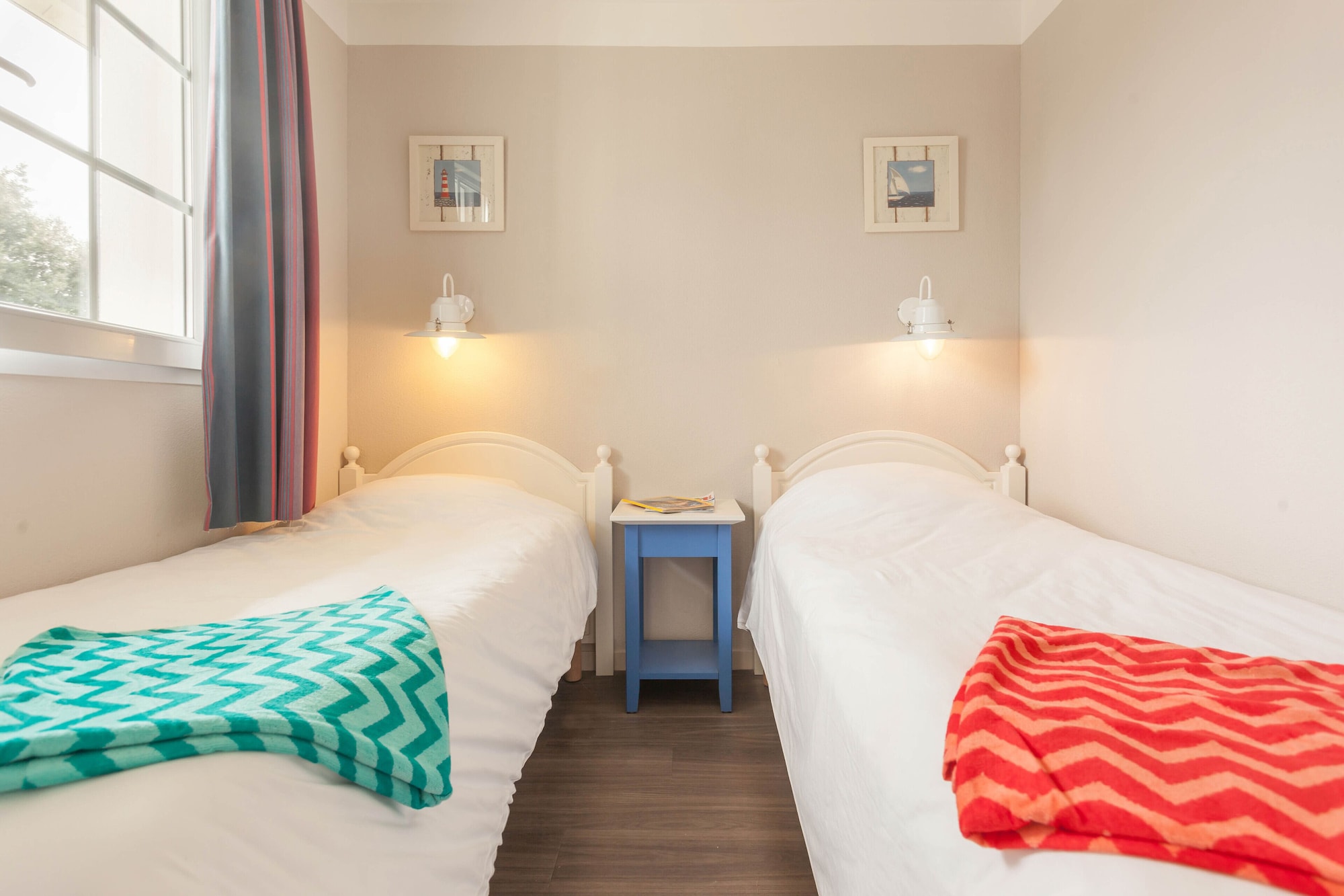 1 Bedroom, Apartment, Twin Beds, Sofa, Balcony or Terrace