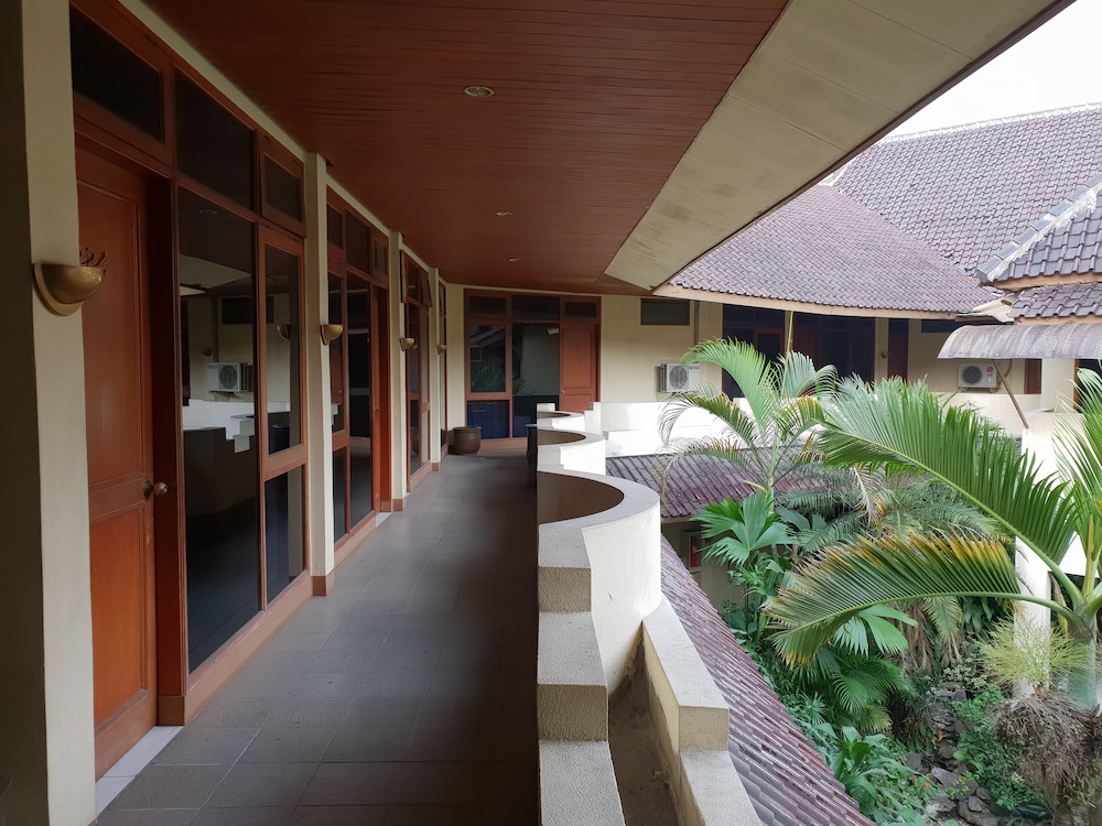 DeQur Hotel Bandung 64/71