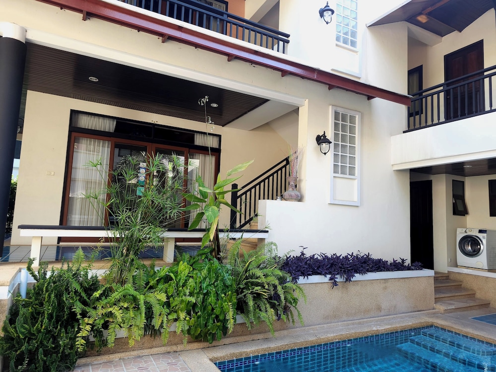 Punnapha Pool Villa Pattaya 3/49
