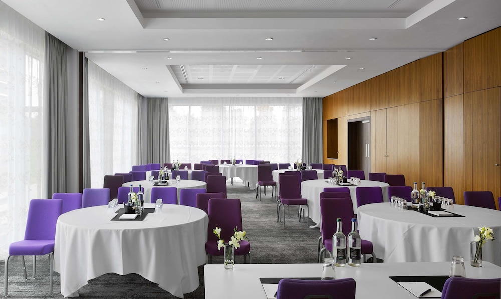 Radisson Blu Hotel East Midlands Airport 38/50