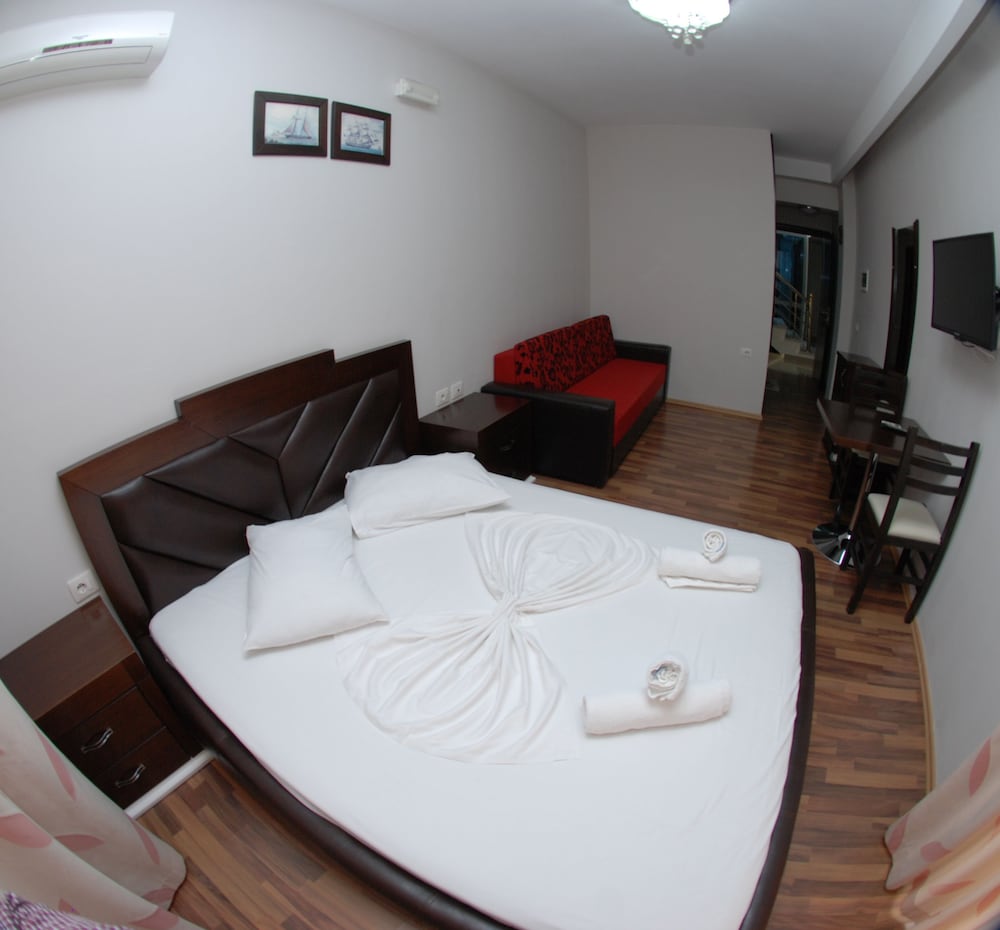 Hotel Iliria Sarande 21/67