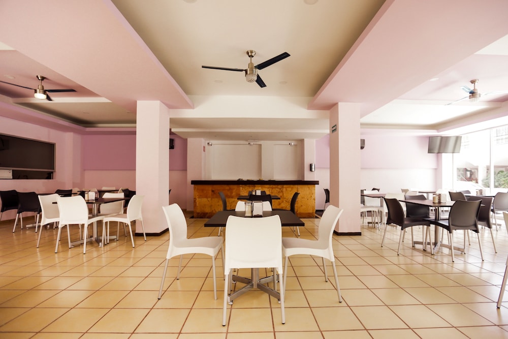 Hotel Kavia 36/41