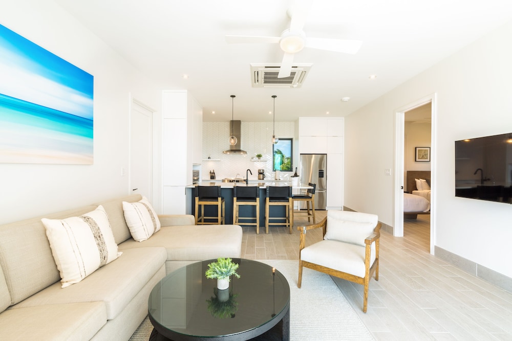 H2O Life Style Resort 30/50