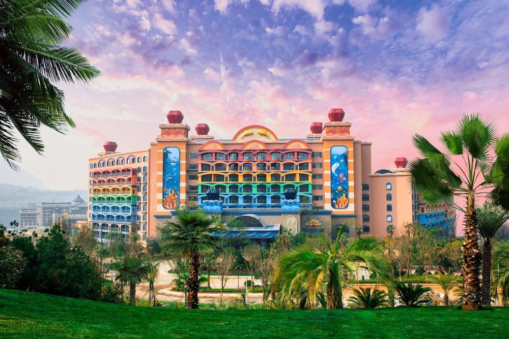 Dolphin Bay Hotel 1/38