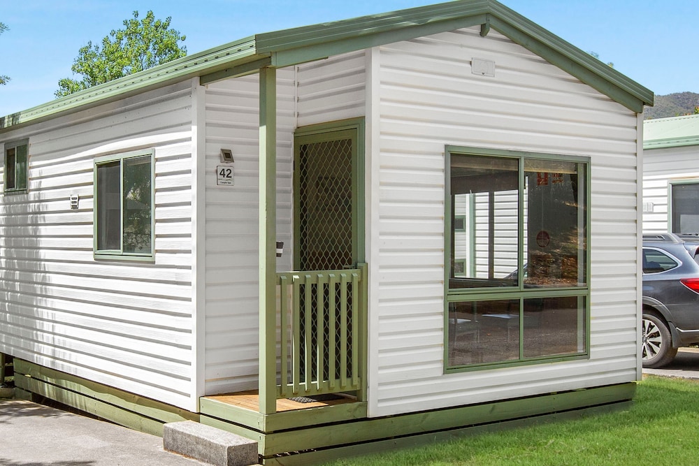 Halls Gap Caravan and Tourist Park 2/49