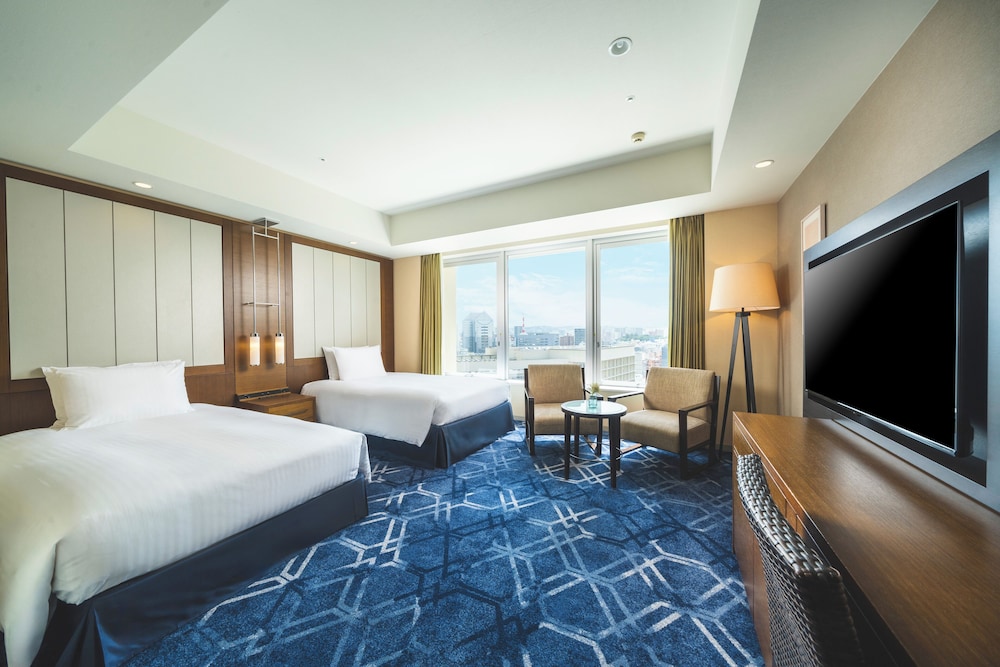 Renovated, Premier, Twin Beds, City View