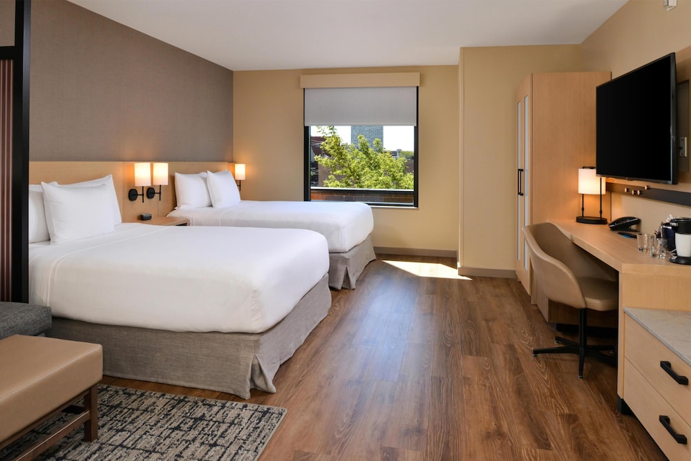 Hyatt Place Chicago Wicker Park 9/50