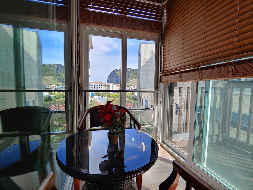 Seongsan Sunrise Pension 13/30