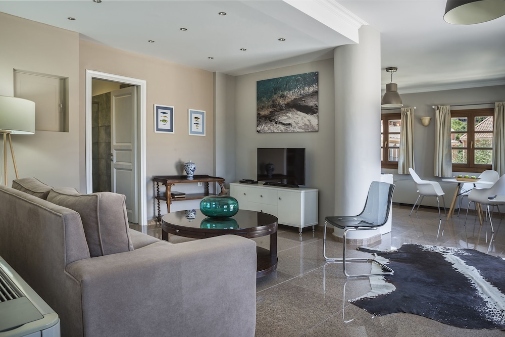 Balhambra Suites - Adults Only 21/50