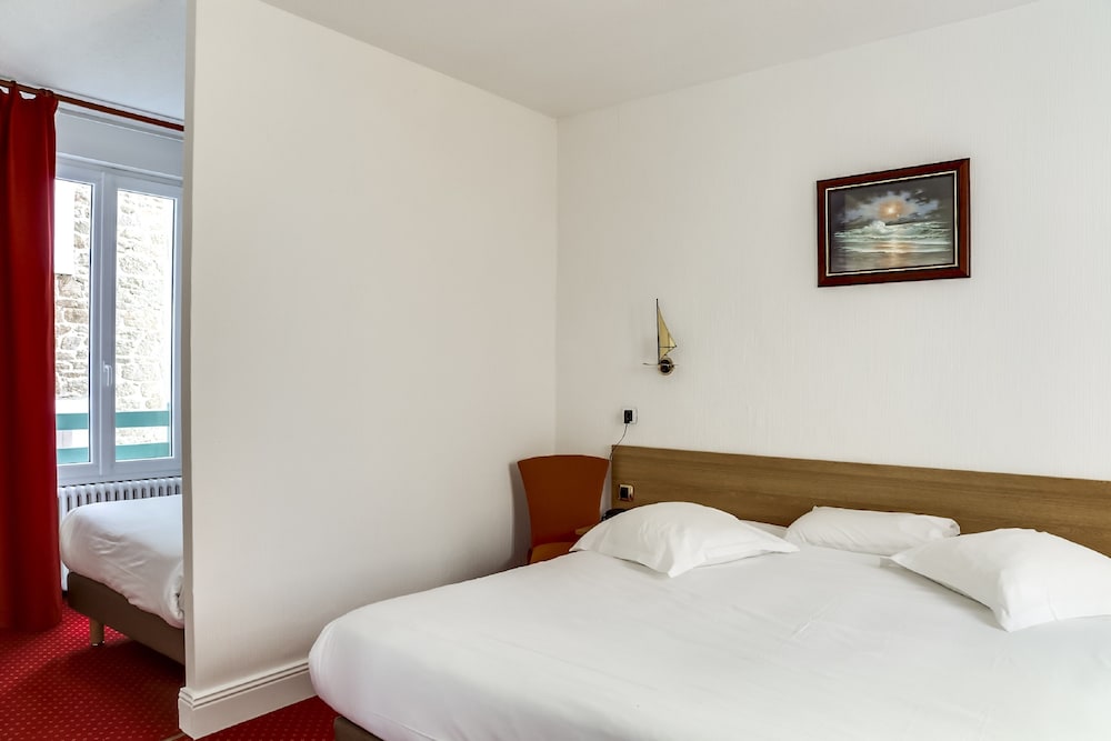 Kyriad Saint Malo Centre Plage 3/50