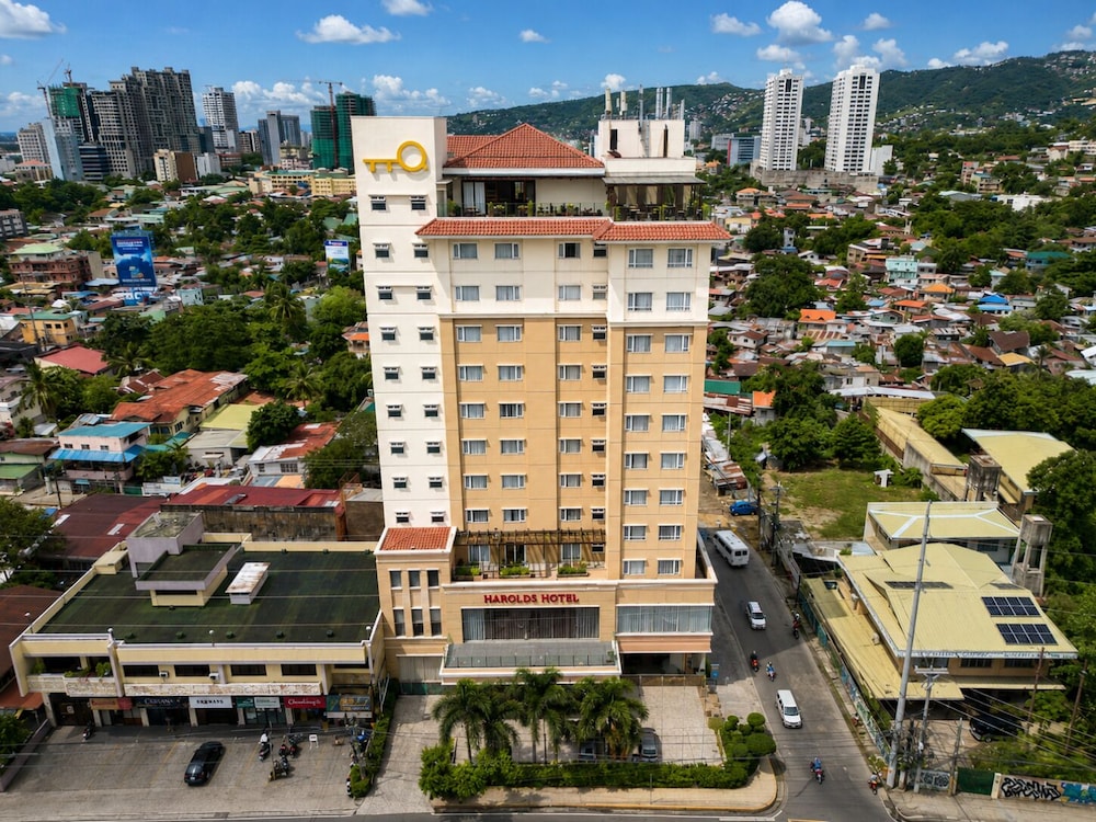 Harolds Hotel Cebu in CEBU