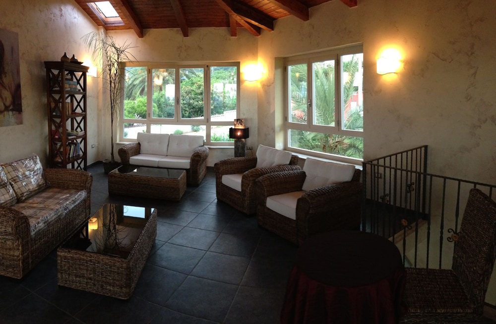 Hotel Borgo Di Santa Barbara 29/50
