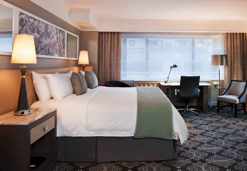 Loews Regency Hotel 29/84