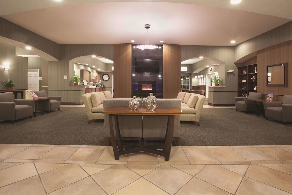 La Quinta Inn & Suites by Wyndham Albuquerque Midtown 42/57