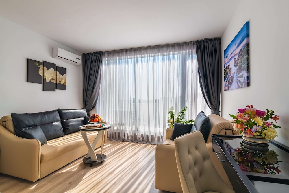 Prestige Deluxe Hotel Aquapark Club 52/76