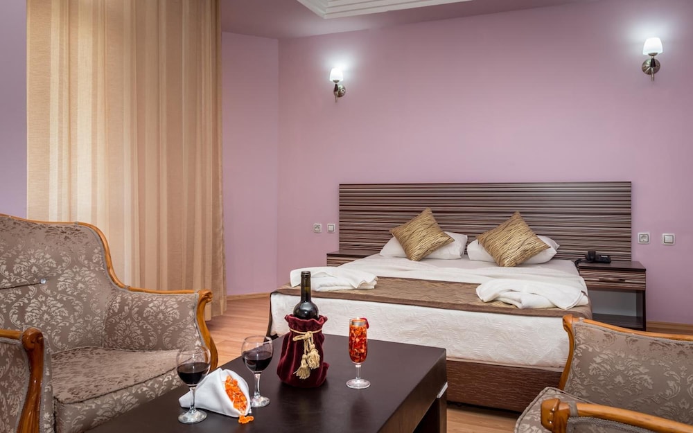 Zel Hotel 46/68