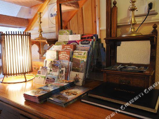 Cliffords Ocean View B&B 8/10