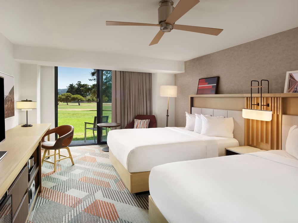 ROOM, 2 QUEEN BEDS, GOLF COURSE VIEW, PATIO