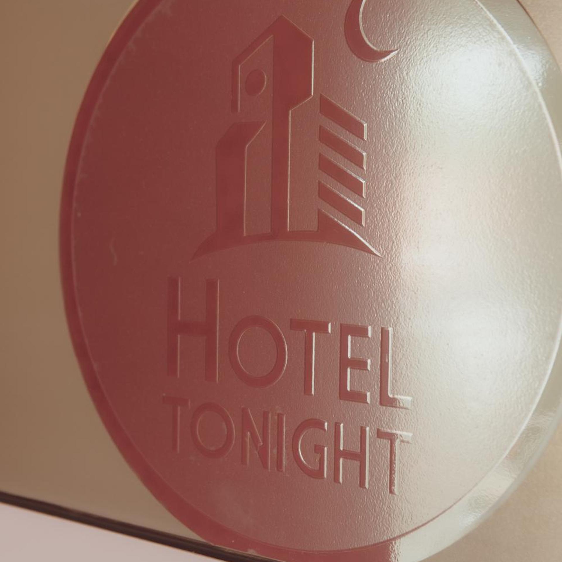 Hotel Tonight 12/31