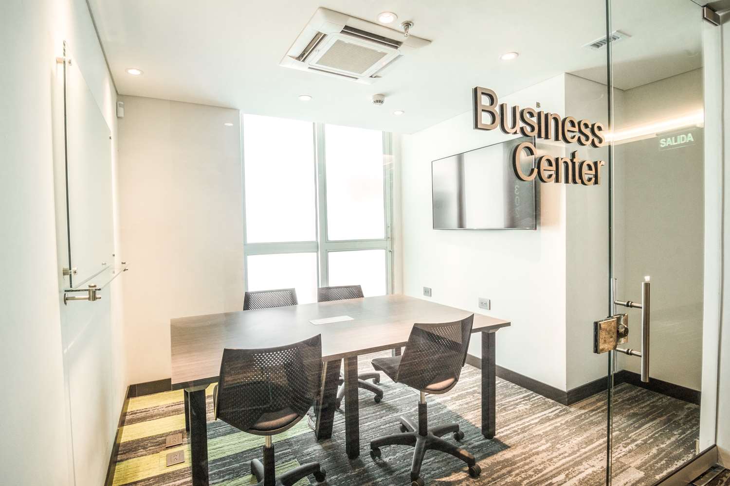 Sonesta Hotel Bucaramanga 40/44