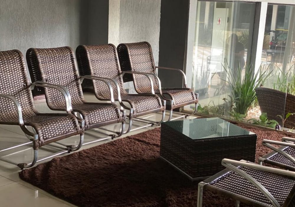 Biss Inn Hotel 49/57
