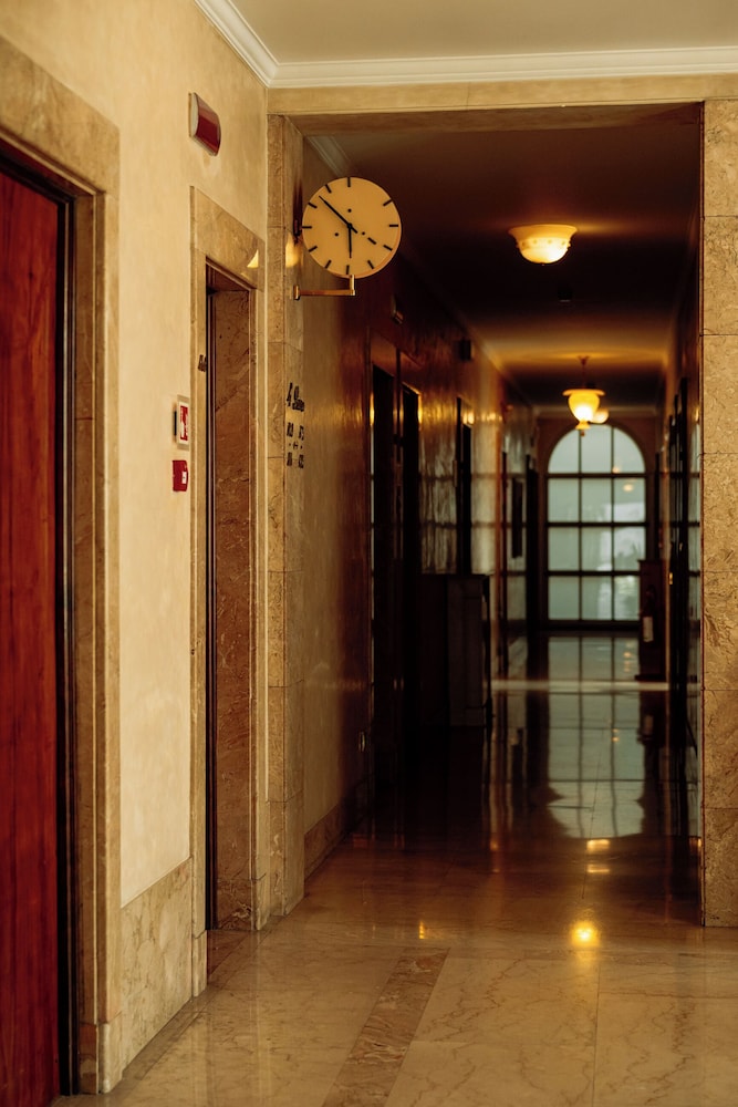 Vittoria Hotel 43/75