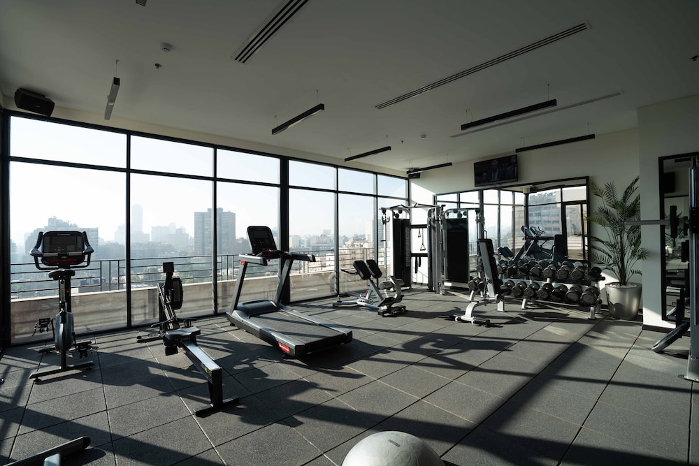 New President Hotel 23/43