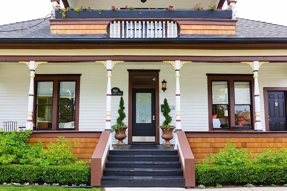 Boise Guest House 2/51