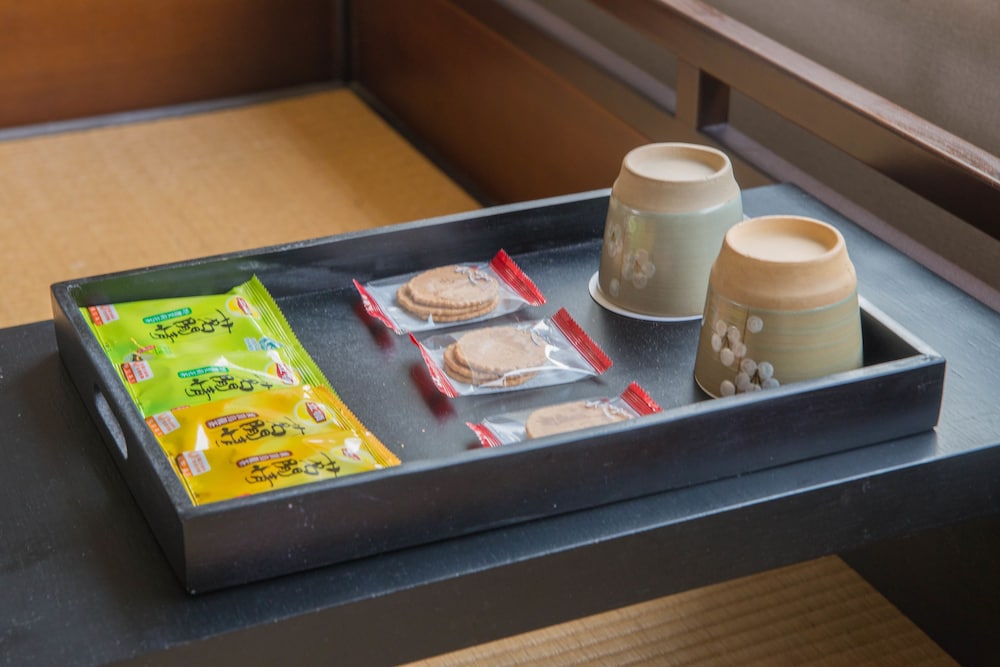 Sweetme Hotspring Resort 37/65
