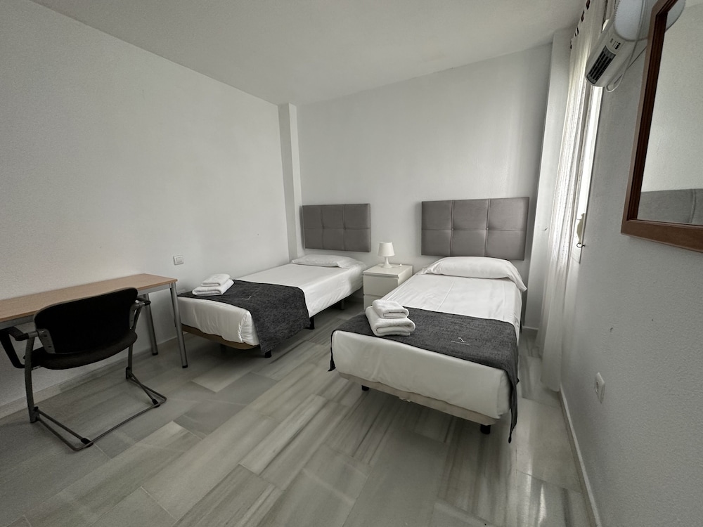 2 BEDROOMS, APARTMENT