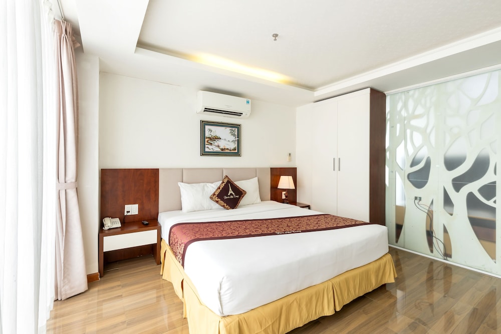 Paris Nha Trang Hotel & Apartment 13/72