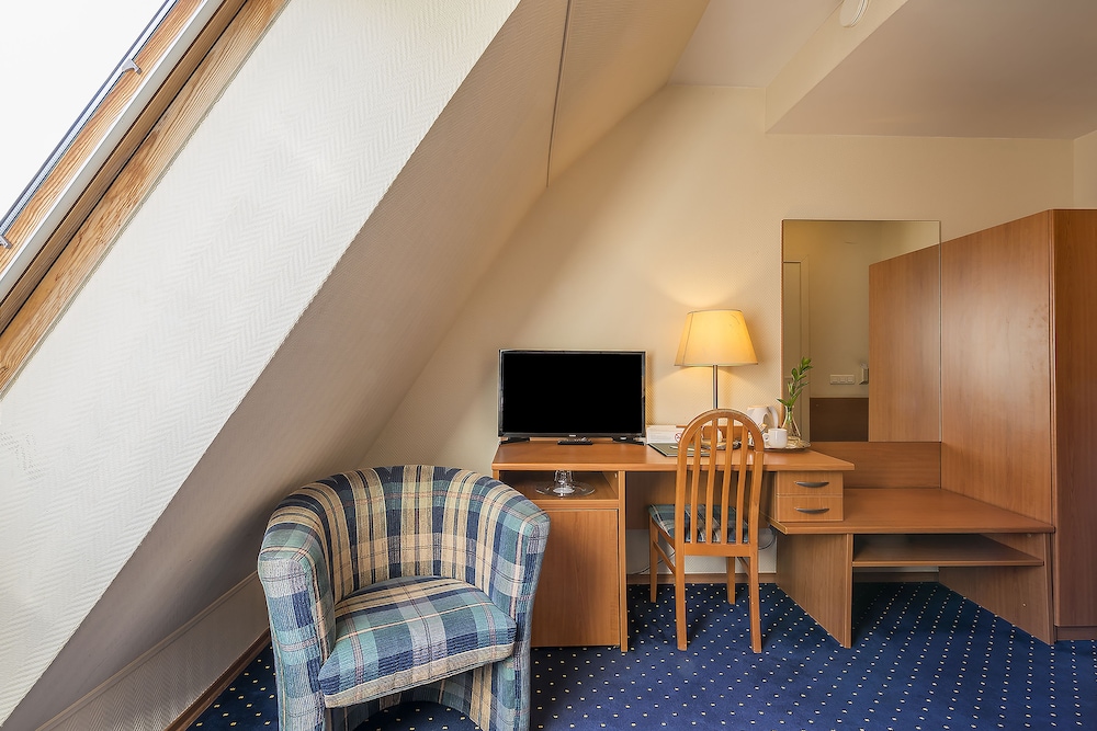 Grata by Centrum Hotels 35/47