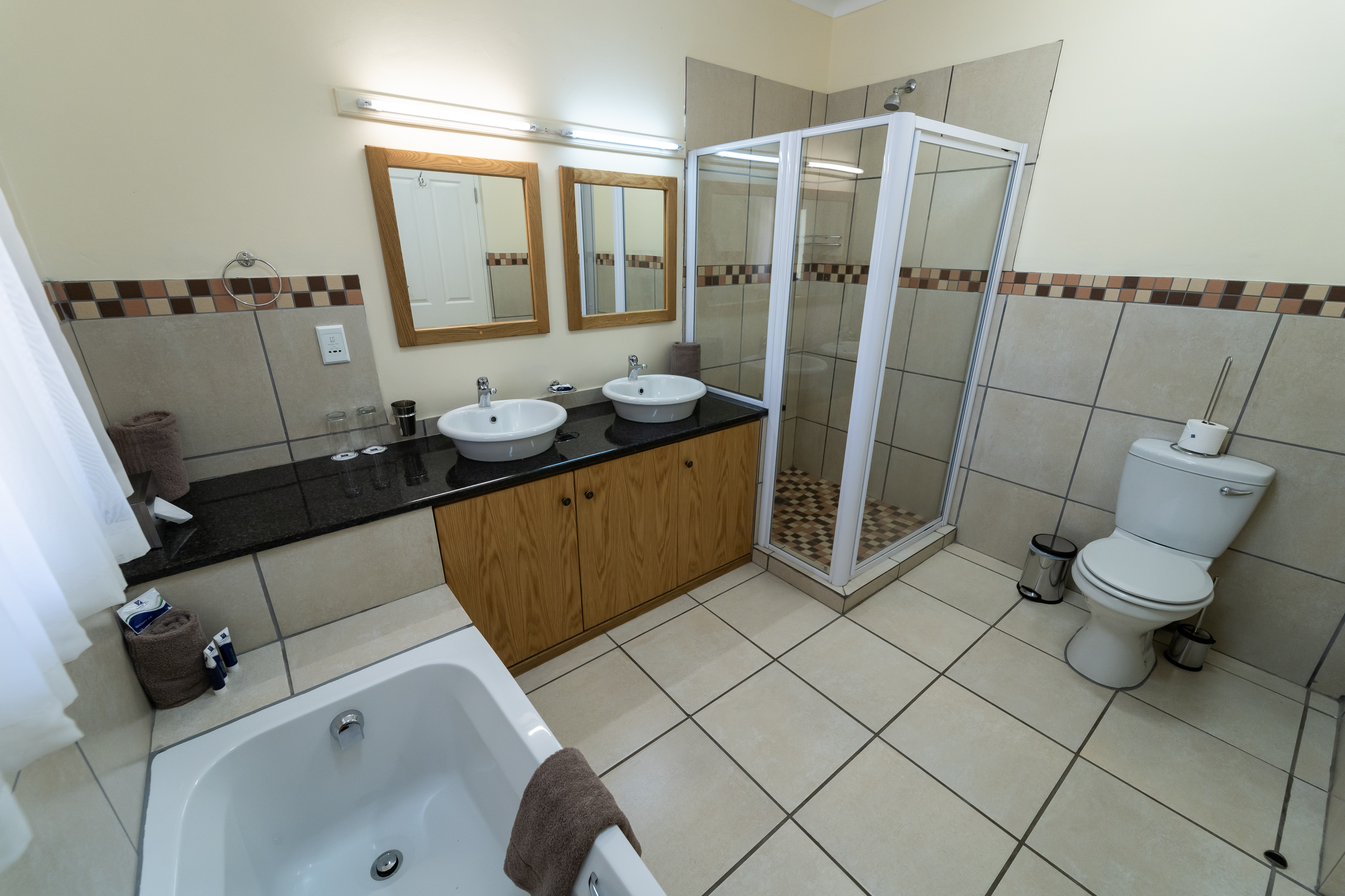 Drakensberg Gardens Golf & Spa Resort 77/79