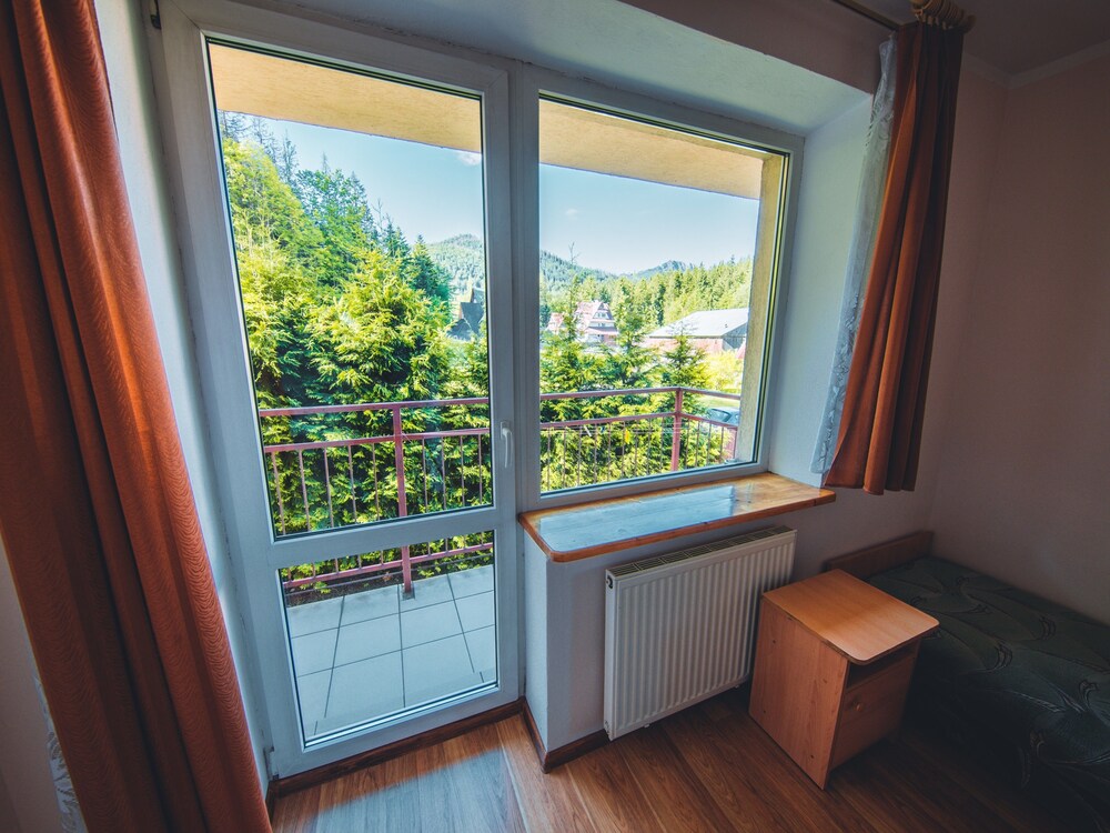 Hostel & Apartments U Florka 2 12/30