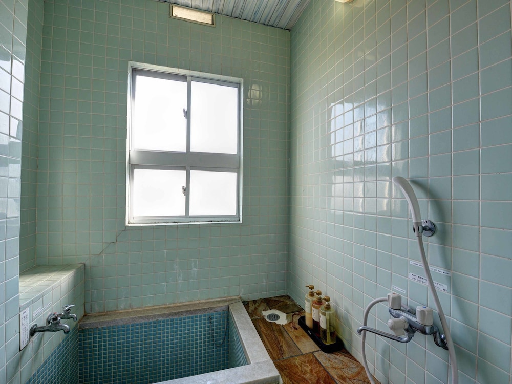 Ito Onsen Yokikan 68/69