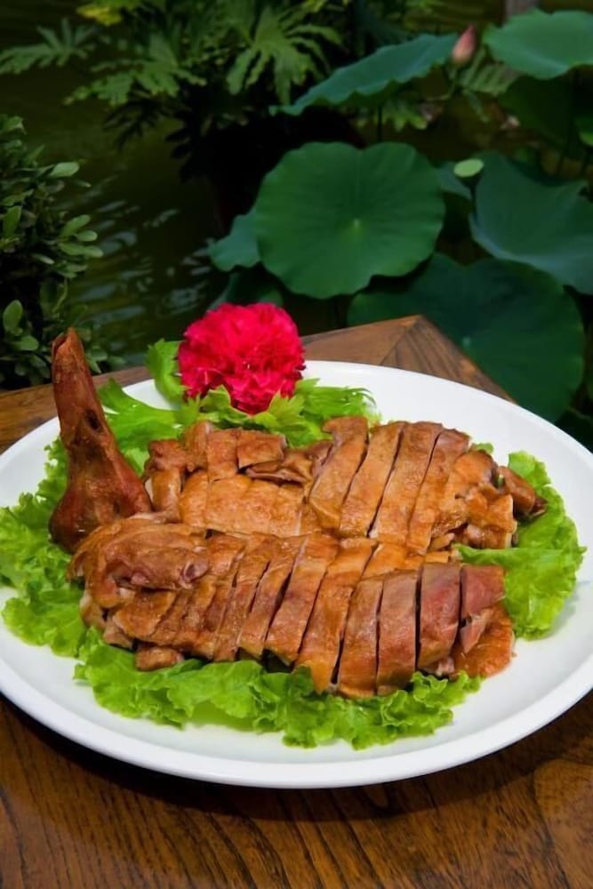 Tang Dynasty Art Garden Hotel 31/49