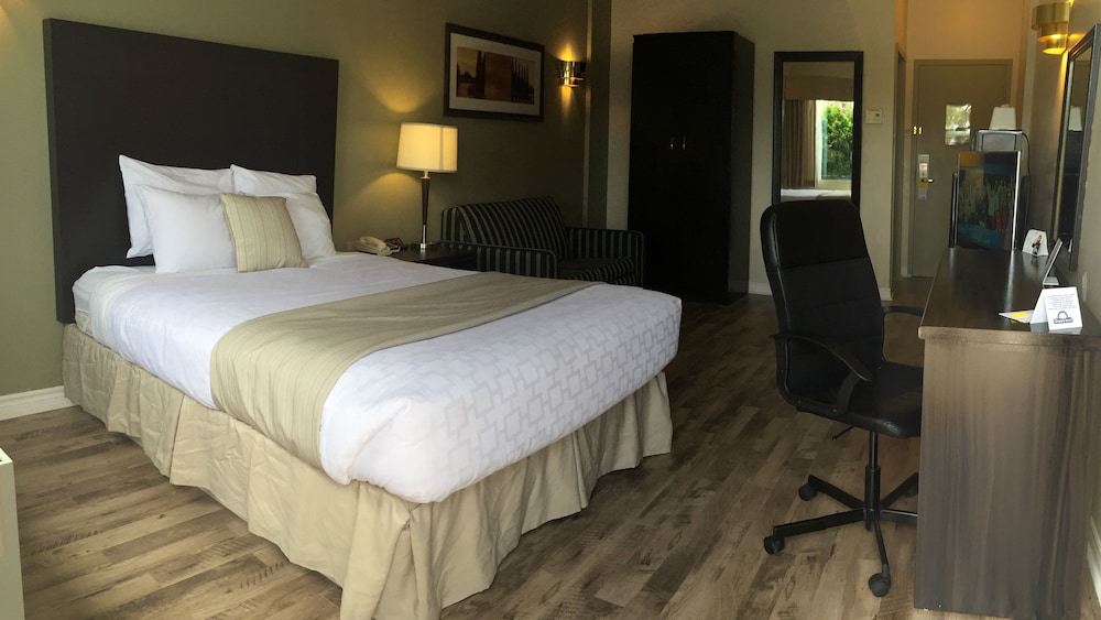 Days Inn by Wyndham Ste. Helene-de-Bagot 20/45
