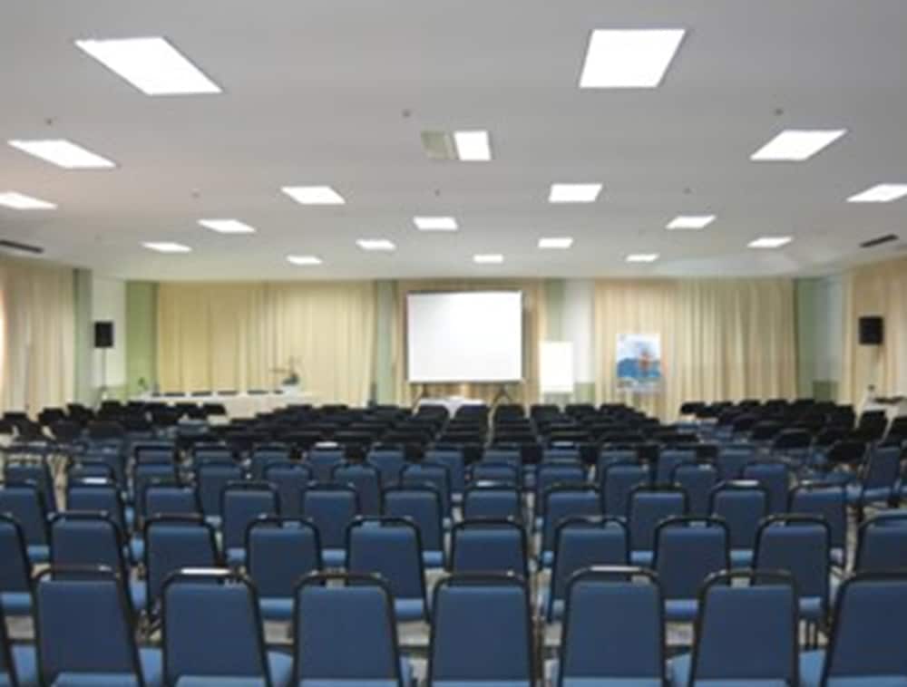 Travel Inn Hotels Ibirapuera 25/35